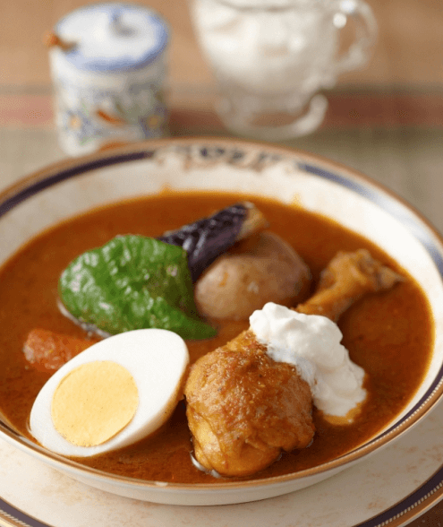 スープカレー水切りヨーグルト添え