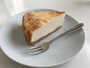 水切りヨーグルトでチーズケーキ