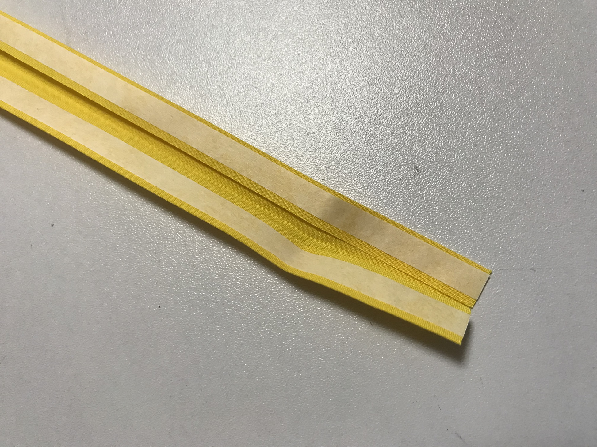 バイアステープ