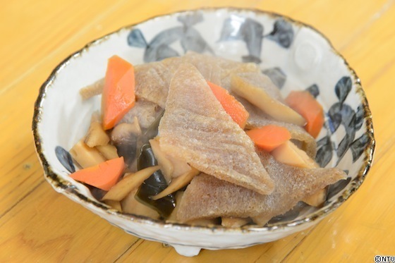凍みこんにゃくの煮しめ
