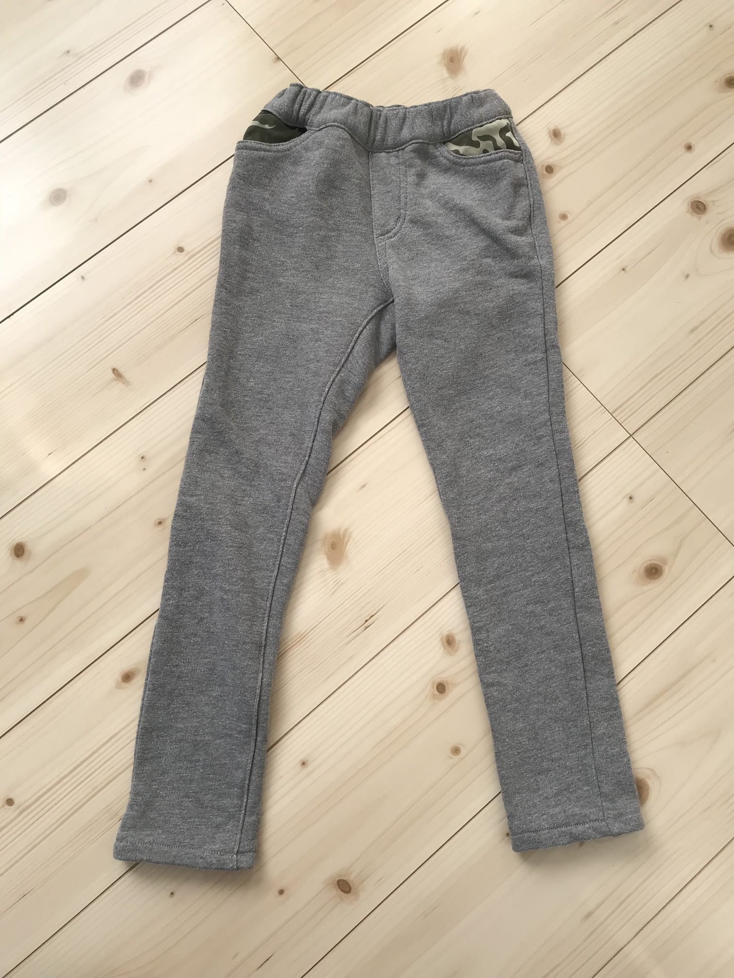 パンツ