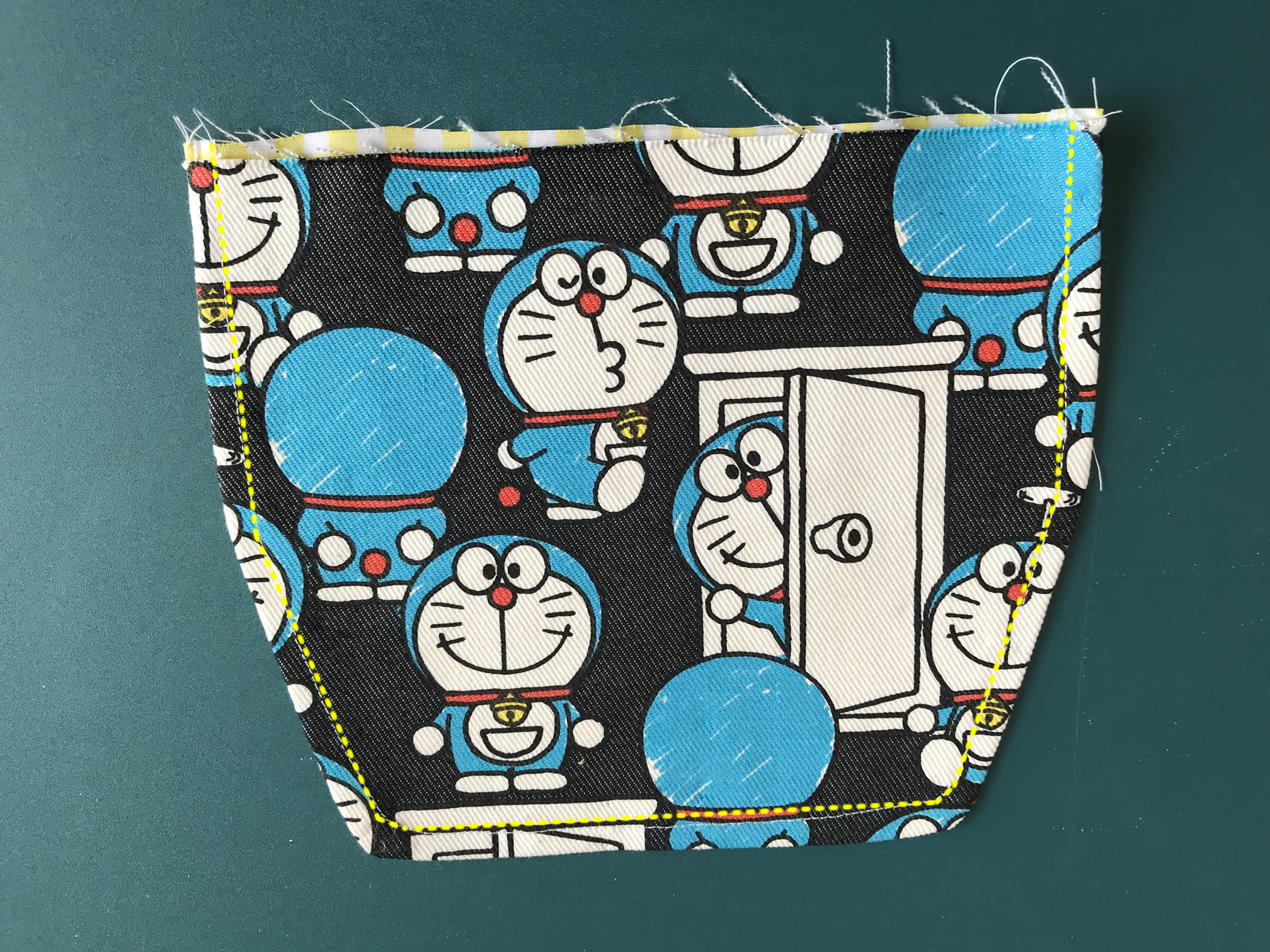 お弁当袋のふた